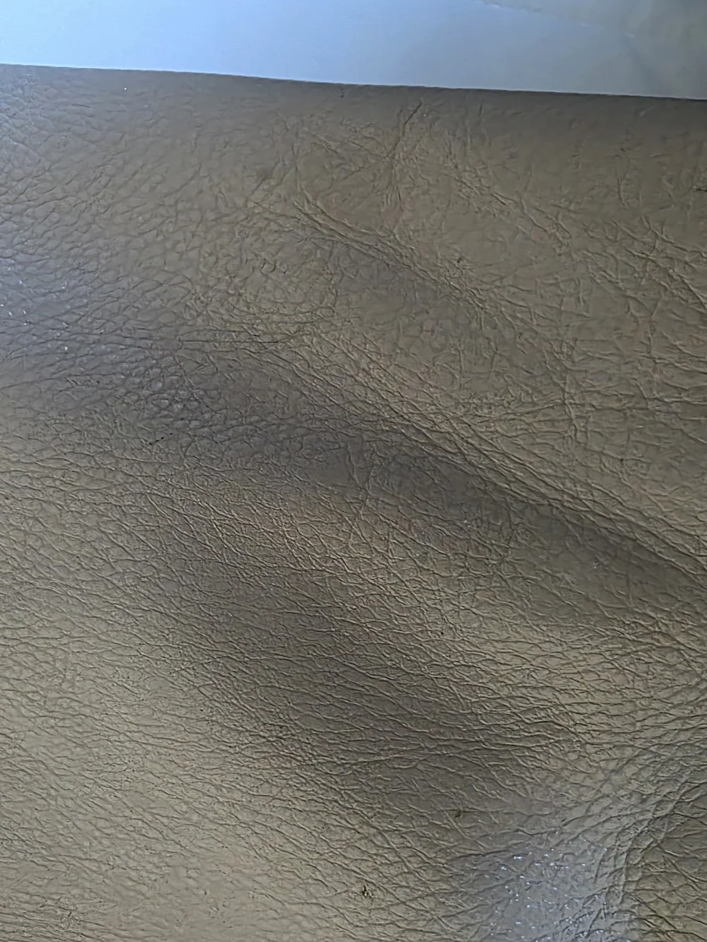 Michael Kors White Leather Tote Bag with Gold Hardware